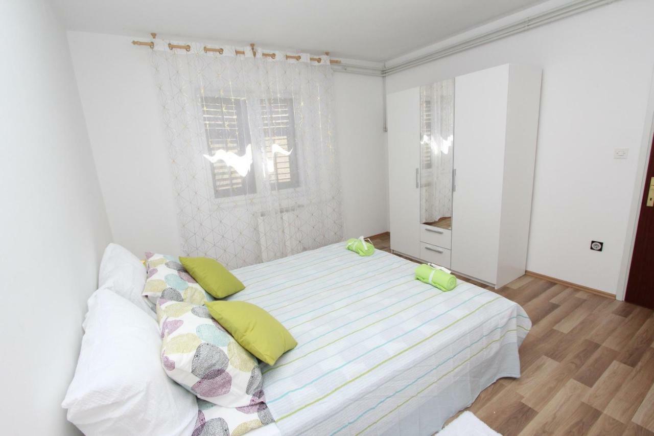 Apartment Paulinic Ρόβινι Εξωτερικό φωτογραφία