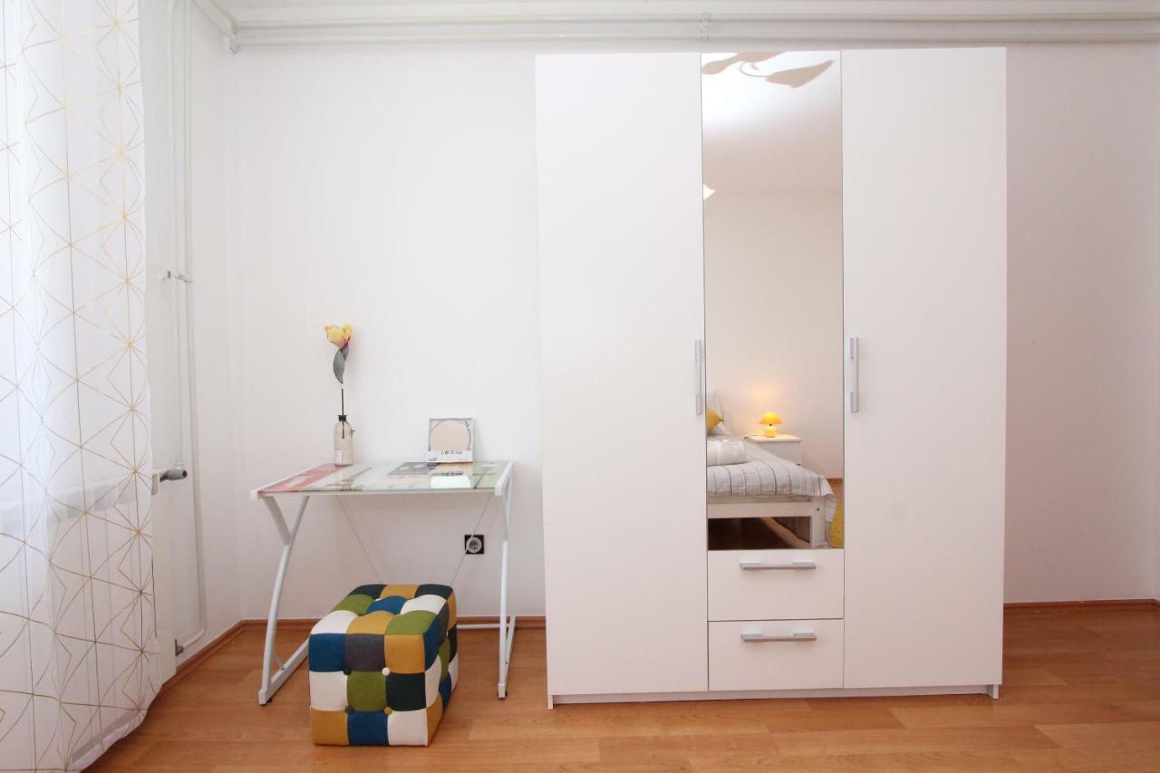 Apartment Paulinic Ρόβινι Εξωτερικό φωτογραφία